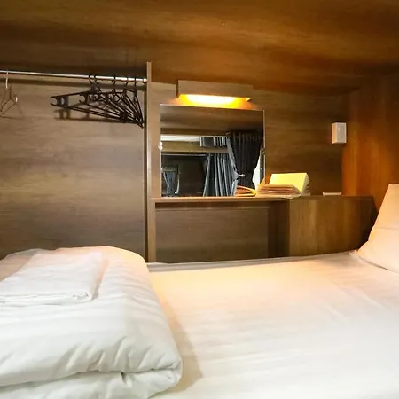 Bui Vien Street Hostel-2